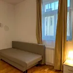 Serene Near Wenceslas Sq & Main Station * Πράγα